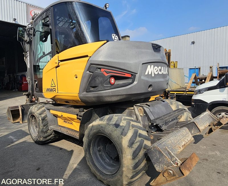 PELLE MECALAC 15 MWR - 2018 + GODETS ET FOURCHES - Excavadora: foto 4 PELLE MECALAC 15 MWR - 2018 + GODETS ET FOURCHES - Excavadora: foto 4
