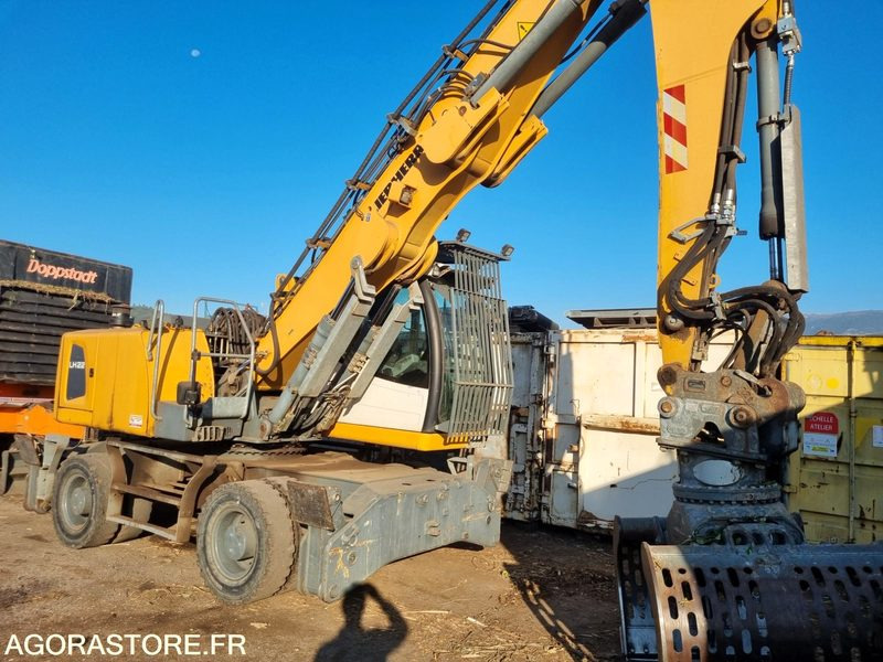 PELLE PNEU LIEBHERR LH22 de 2014 - 16100 h (R31972) - Excavadora: foto 3 PELLE PNEU LIEBHERR LH22 de 2014 - 16100 h (R31972) - Excavadora: foto 3