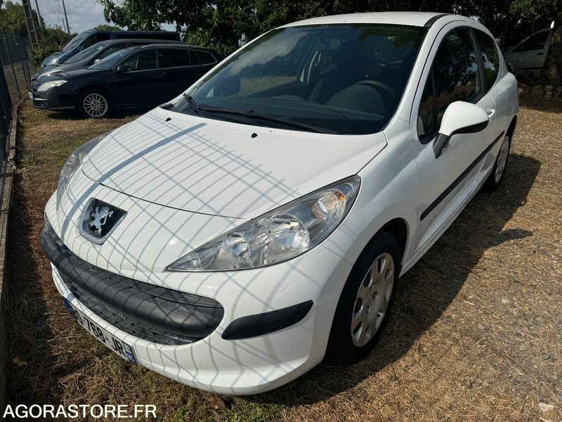 PEUGEOT 207 1.4 HDI STE - Coche: foto 1 PEUGEOT 207 1.4 HDI STE - Coche: foto 1