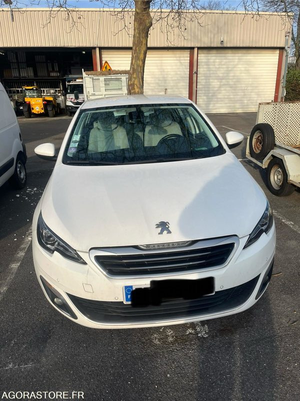 PEUGEOT 308 ESSENCE 130000 kms 2016 - Coche: foto 1 PEUGEOT 308 ESSENCE 130000 kms 2016 - Coche: foto 1