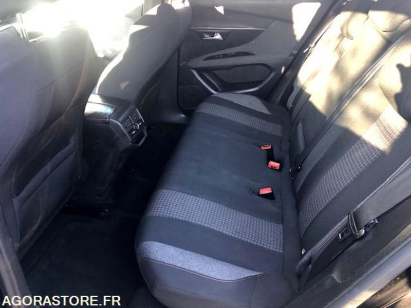 Peugeot 3008 BlueHdi 120 S&S Allure Business BOITE AUTO EAT8 - Courroie faite - Coche: foto 5 Peugeot 3008 BlueHdi 120 S&S Allure Business BOITE AUTO EAT8 - Courroie faite - Coche: foto 5