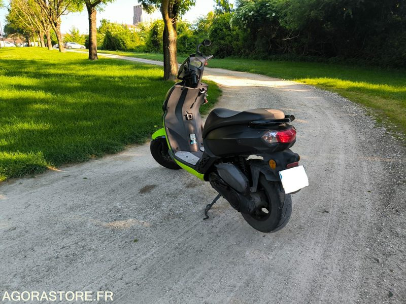 Peugeot Street zone 50cc - Motocicleta: foto 3 Peugeot Street zone 50cc - Motocicleta: foto 3