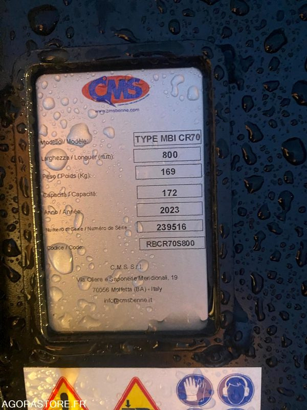 1 Godet 800mm CR70 NEUF - Piezas de recambio para Maquinaria de construcción: foto 5 1 Godet 800mm CR70 NEUF - Piezas de recambio para Maquinaria de construcción: foto 5