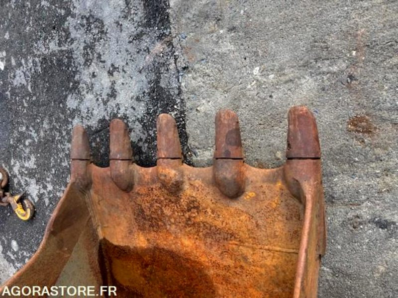 GODET DE TERRASSEMENT MORIN MODULE 5 1050 MM - Piezas de recambio para Maquinaria de construcción: foto 3 GODET DE TERRASSEMENT MORIN MODULE 5 1050 MM - Piezas de recambio para Maquinaria de construcción: foto 3