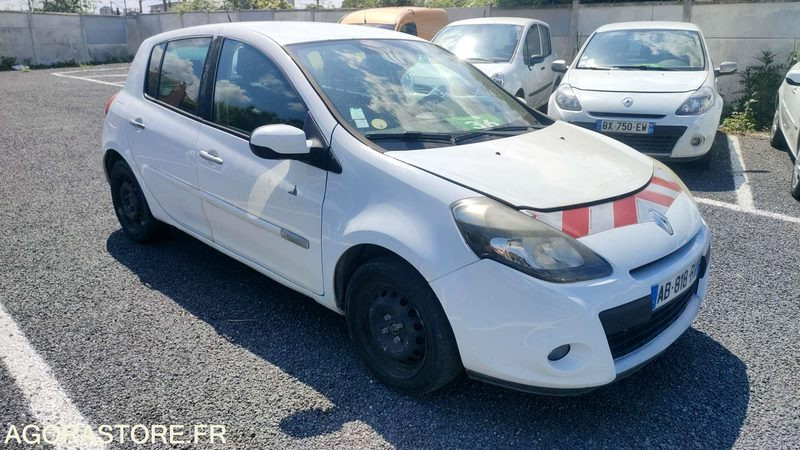 RENAULT CLIO - 2009 - 247721kms - Coche: foto 4 RENAULT CLIO - 2009 - 247721kms - Coche: foto 4