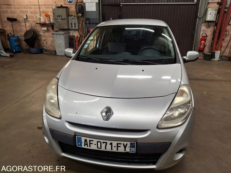 RENAULT CLIO 3 ESSENCE - Coche: foto 4 RENAULT CLIO 3 ESSENCE - Coche: foto 4