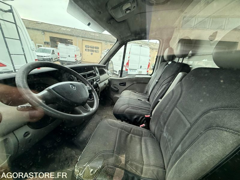 RENAULT MASTER - 2005 - 190100KM - Furgón: foto 5 RENAULT MASTER - 2005 - 190100KM - Furgón: foto 5