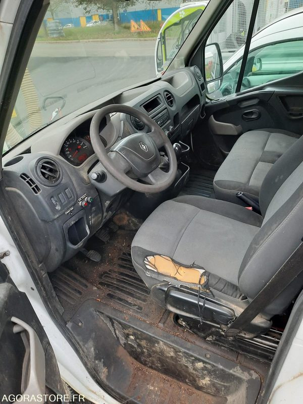 RENAULT MASTER - 2013 - 50449KM - Furgón: foto 5 RENAULT MASTER - 2013 - 50449KM - Furgón: foto 5