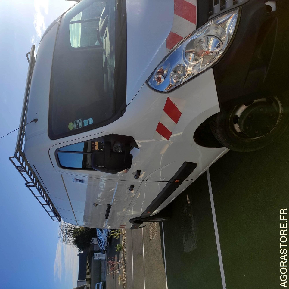 RENAULT - MASTER - 2017 / 219724 KMS (ES-149-XP) - Furgón: foto 4 RENAULT - MASTER - 2017 / 219724 KMS (ES-149-XP) - Furgón: foto 4
