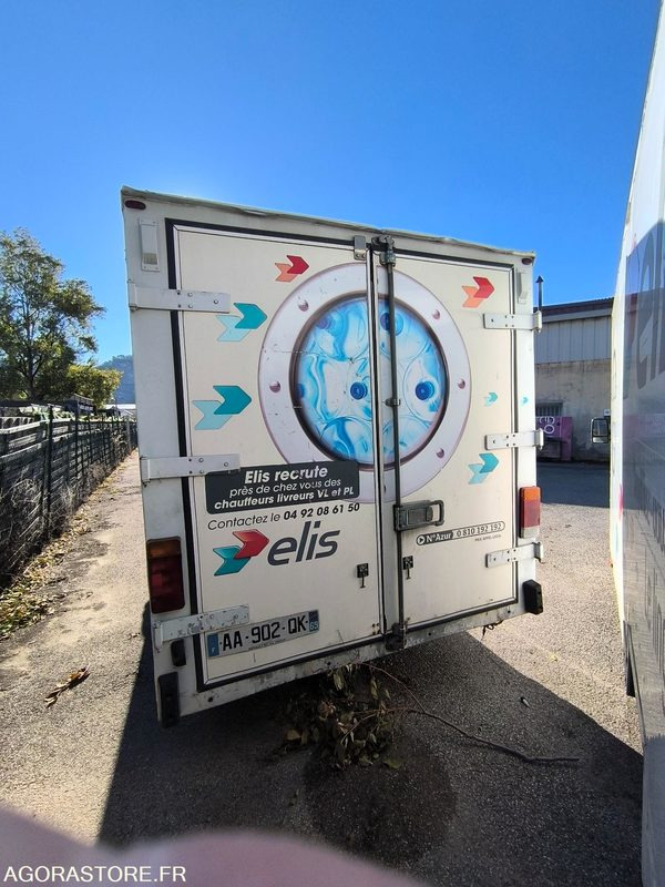 RENAULT MASTER II - 2009 - 300542 Kms - Furgón: foto 4 RENAULT MASTER II - 2009 - 300542 Kms - Furgón: foto 4