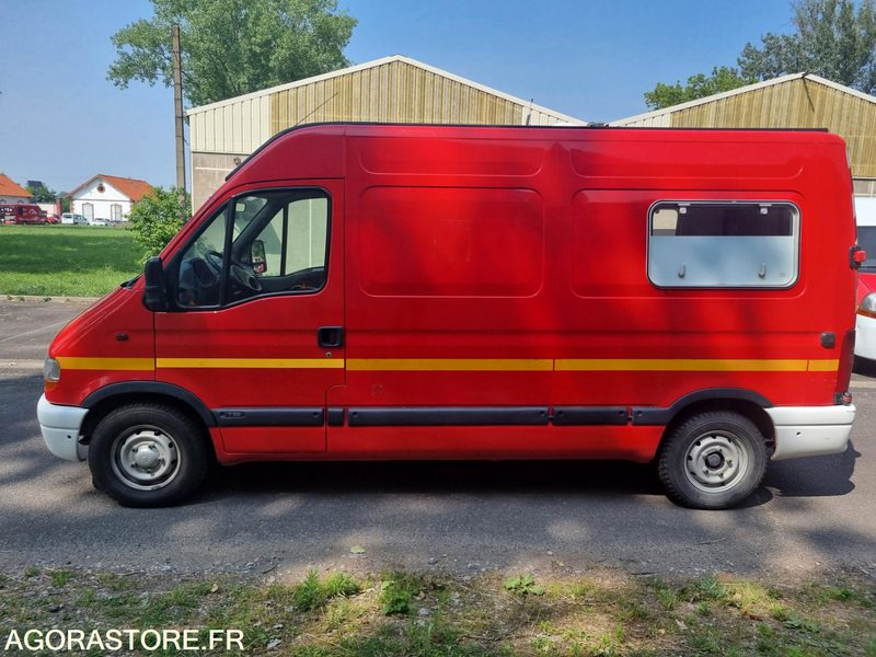 RENAULT MASTER L2H2 - CL 646 AB - 118636 Kms - Furgón: foto 2 RENAULT MASTER L2H2 - CL 646 AB - 118636 Kms - Furgón: foto 2