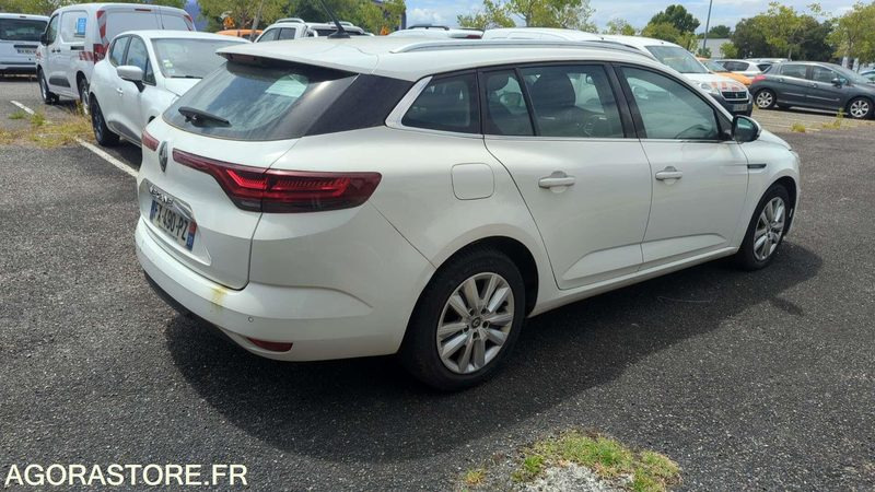 RENAULT MÉGANE 126390kms - 2021 - Coche familiar: foto 2 RENAULT MÉGANE 126390kms - 2021 - Coche familiar: foto 2