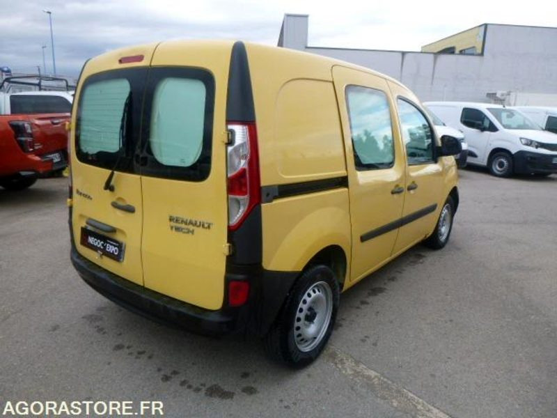 RENAULT kangoo - 2015 - 148166km - Furgoneta pequeña: foto 4 RENAULT kangoo - 2015 - 148166km - Furgoneta pequeña: foto 4