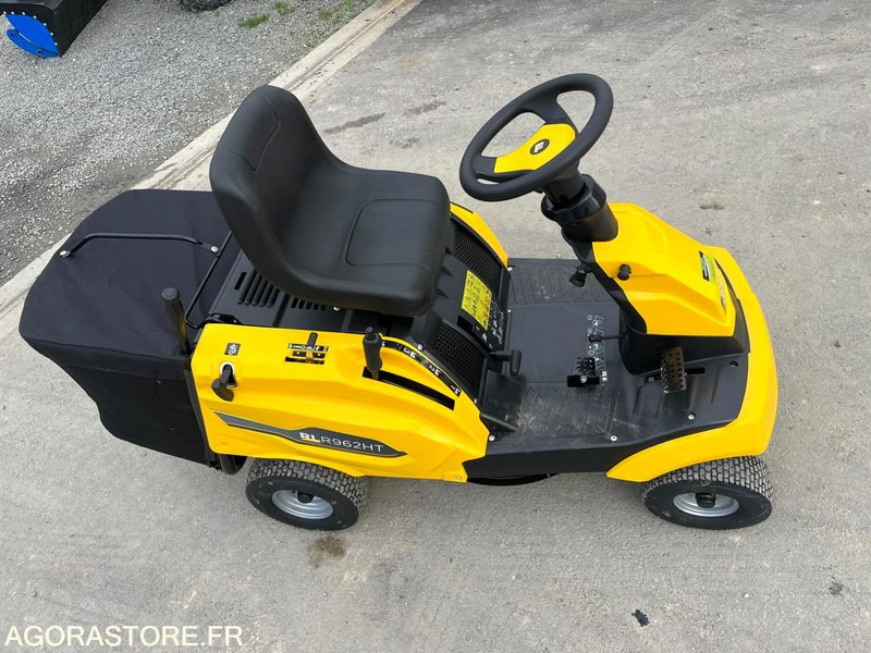 RIDER Tracteur tondeuse ROQUES ET LECOEUR RLR962 NEUF Ramassage arrière - Cortacésped: foto 5 RIDER Tracteur tondeuse ROQUES ET LECOEUR RLR962 NEUF Ramassage arrière - Cortacésped: foto 5