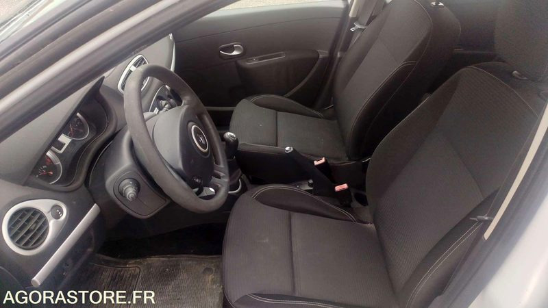 Coche Renault - Clio - 2012 - 172874 kms: foto 14