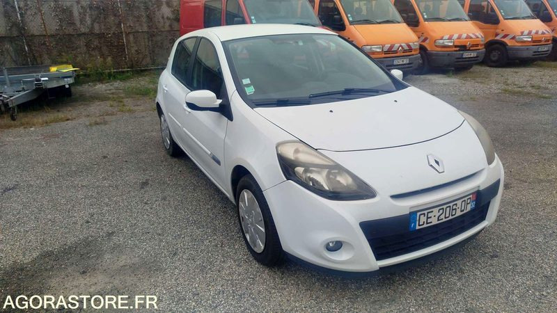 Coche Renault - Clio - 2012 - 172874 kms: foto 6