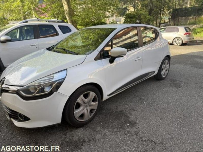 Renault Clio 4 56017 kms 2014 - Coche: foto 2 Renault Clio 4 56017 kms 2014 - Coche: foto 2