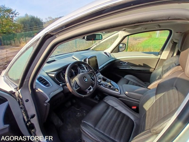 Renault Espace – Diesel – 2019-228 763 km - Coche: foto 3 Renault Espace – Diesel – 2019-228 763 km - Coche: foto 3