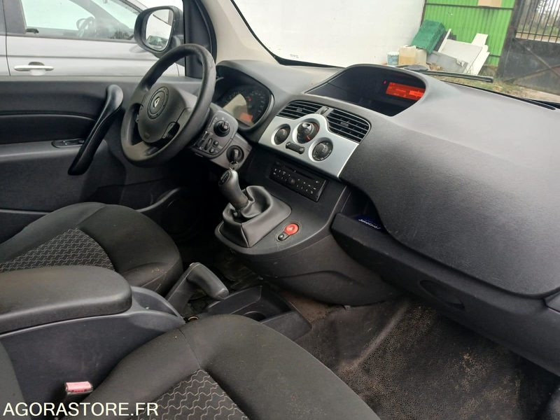Renault Kangoo 1.5 DCI 90 CV 2013 172 521 km - Furgoneta pequeña: foto 5 Renault Kangoo 1.5 DCI 90 CV 2013 172 521 km - Furgoneta pequeña: foto 5