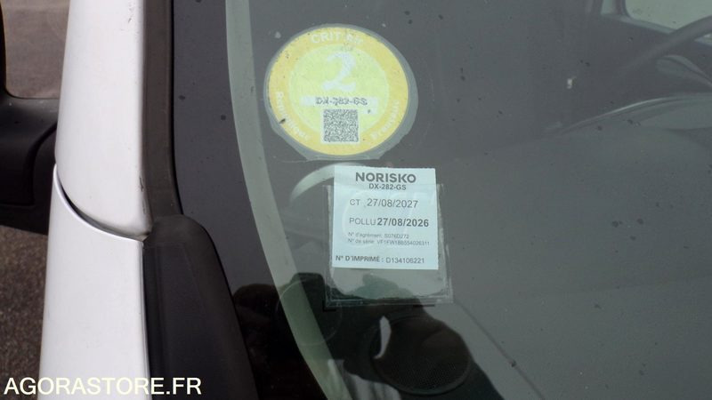 Renault Kangoo - 2015 - 116741kms - DX-282-GS - Furgoneta pequeña: foto 4 Renault Kangoo - 2015 - 116741kms - DX-282-GS - Furgoneta pequeña: foto 4