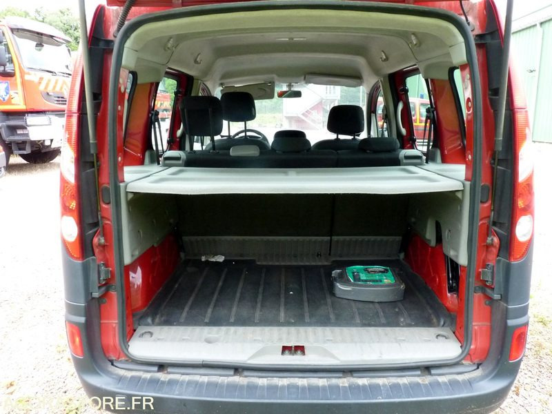 Furgoneta pequeña Renault Kangoo: foto 7