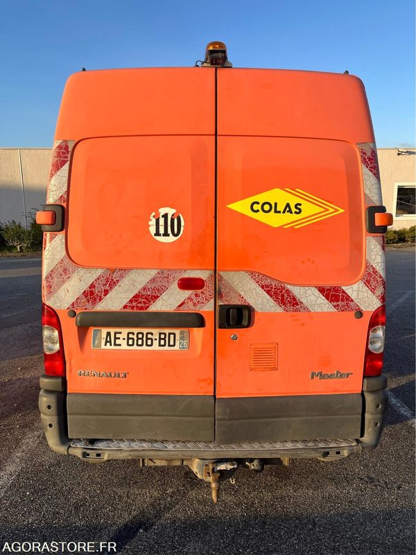 Renault Master - 2009 - 291495kms (P1507876) - Furgón: foto 2 Renault Master - 2009 - 291495kms (P1507876) - Furgón: foto 2