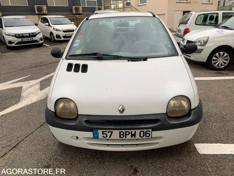 Renault Twingo - 2006 - 148 456 kms - 57 BPW 06 - Coche: foto 1 Renault Twingo - 2006 - 148 456 kms - 57 BPW 06 - Coche: foto 1