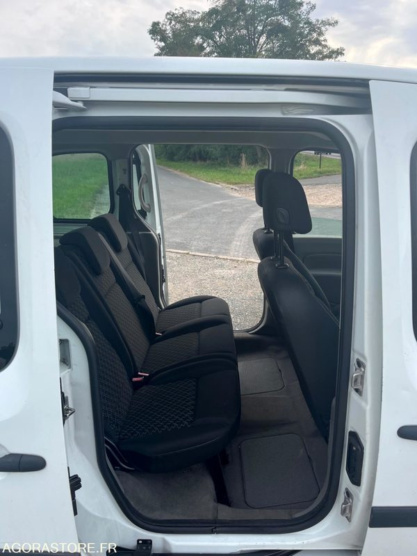 Renault kangoo 115 000km - 2009 - Coche: foto 4 Renault kangoo 115 000km - 2009 - Coche: foto 4