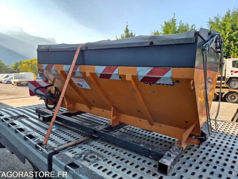 SALEUSE EPOKE S-2300 E 2000 AVEC MOTEUR AUXILIAIRE - Maquinaria de jardinería: foto 3 SALEUSE EPOKE S-2300 E 2000 AVEC MOTEUR AUXILIAIRE - Maquinaria de jardinería: foto 3