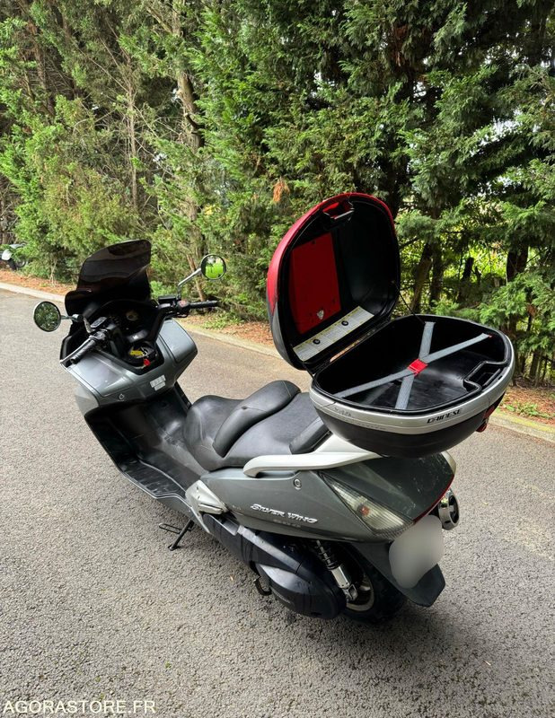 SCOOTER-HONDA-600-SILVER WING-ABS - Motocicleta: foto 5 SCOOTER-HONDA-600-SILVER WING-ABS - Motocicleta: foto 5