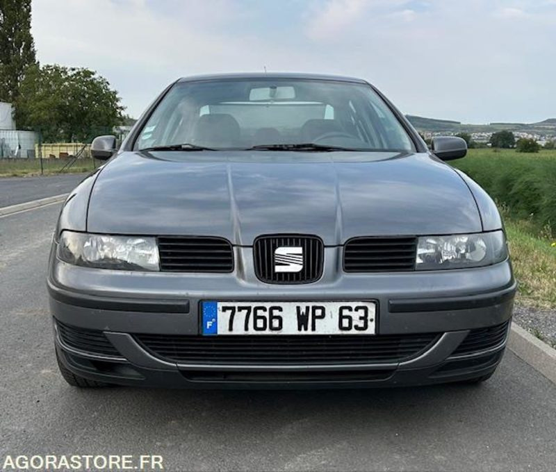 SEAT TOLEDO 1.9 TDI 110 CH - 2000 - 208 500 kms - Coche: foto 2 SEAT TOLEDO 1.9 TDI 110 CH - 2000 - 208 500 kms - Coche: foto 2
