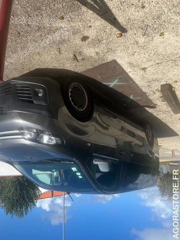TTC / 0% TVA - MINIBUS CITROEN JUMPY SPACETOURER 1.5L BHDI - 4 portes - 2019 - Minibús, Furgoneta de pasajeros: foto 1 TTC / 0% TVA - MINIBUS CITROEN JUMPY SPACETOURER 1.5L BHDI - 4 portes - 2019 - Minibús, Furgoneta de pasajeros: foto 1