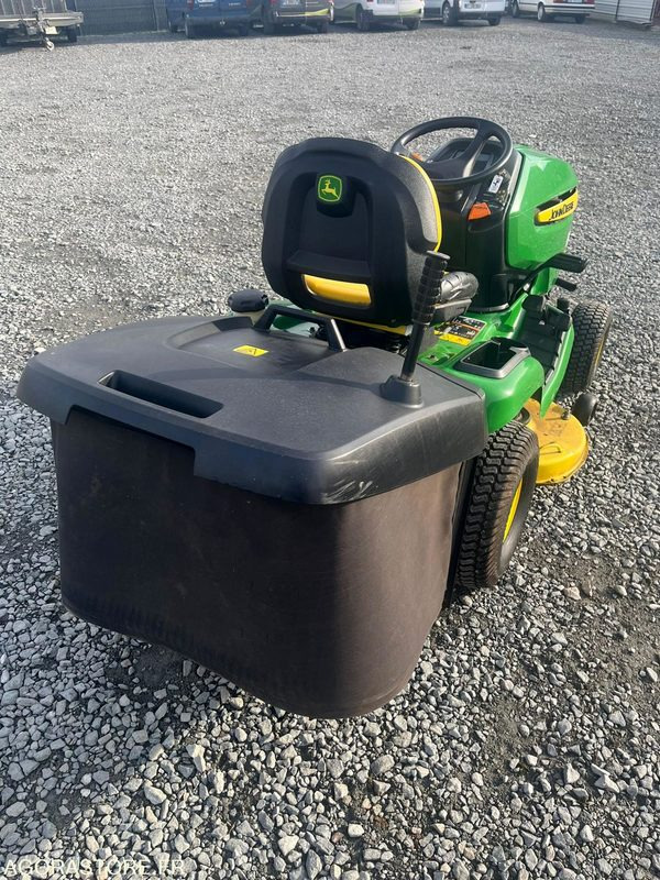 Tracteur tondeuse John deere x305r - Cortacésped: foto 5 Tracteur tondeuse John deere x305r - Cortacésped: foto 5