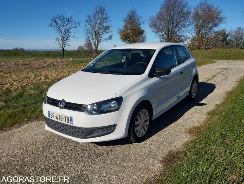 VOLKSWAGEN POLO 1.2 TDI - 149000 KILOMETRE - ANNÉE 2011 - Coche: foto 1 VOLKSWAGEN POLO 1.2 TDI - 149000 KILOMETRE - ANNÉE 2011 - Coche: foto 1