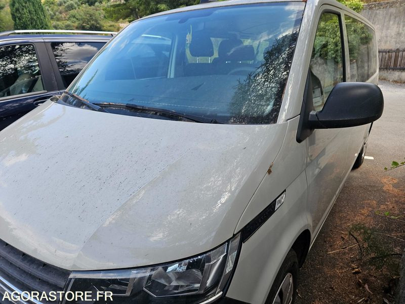 VOLKSWAGEN Transporter 9 Places - 2024 - 4000 KM - Minibús, Furgoneta de pasajeros: foto 2 VOLKSWAGEN Transporter 9 Places - 2024 - 4000 KM - Minibús, Furgoneta de pasajeros: foto 2