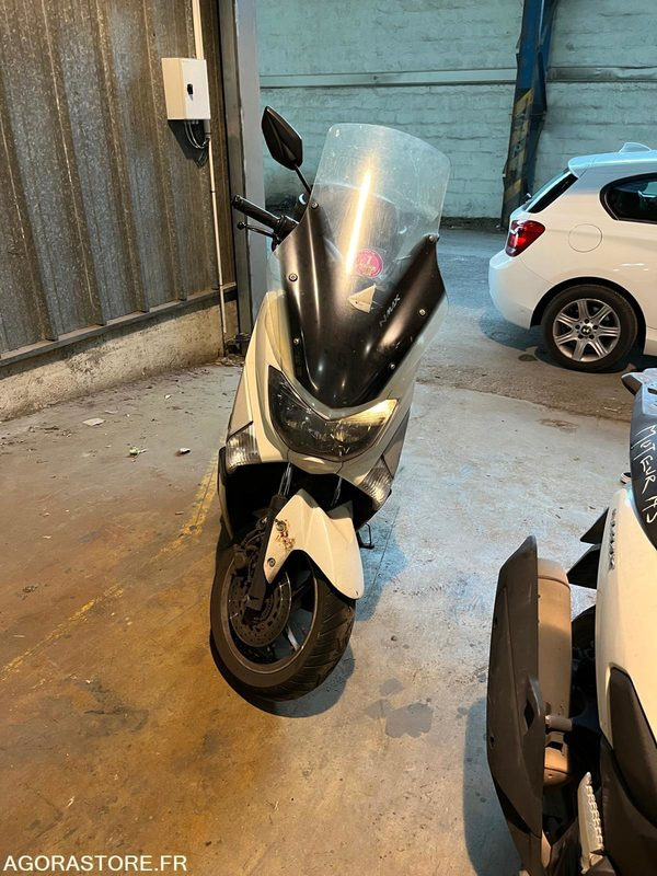 Yamaha NMax - 2018 - 63200 - Motocicleta: foto 1 Yamaha NMax - 2018 - 63200 - Motocicleta: foto 1