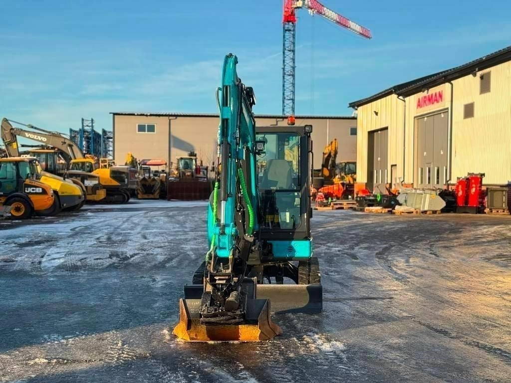 Airman AX 38 U-6 A - Miniexcavadora: foto 2 Airman AX 38 U-6 A - Miniexcavadora: foto 2