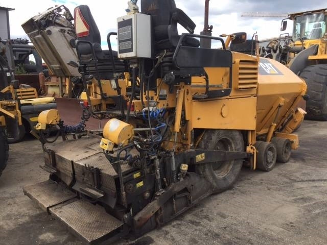 CAT AP 300 - Pavimentadora de asfalto: foto 2 CAT AP 300 - Pavimentadora de asfalto: foto 2