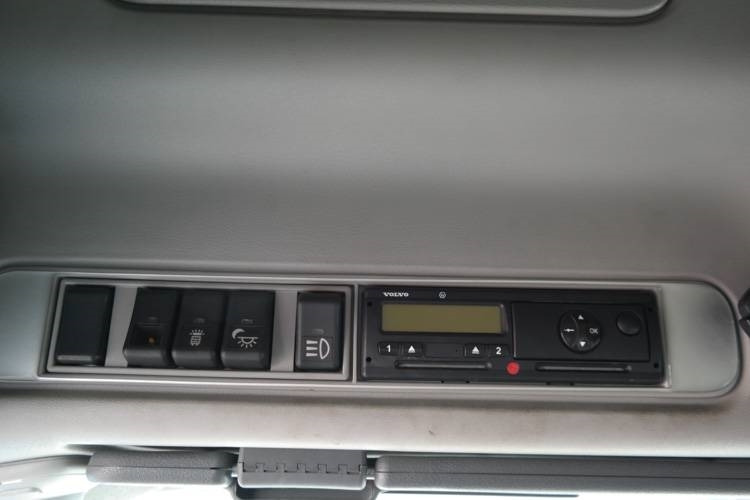 Volvo FH 13 480 - Cabeza tractora: foto 5 Volvo FH 13 480 - Cabeza tractora: foto 5