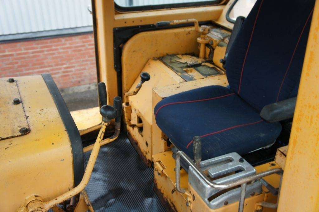 Komatsu D155A-1 - Bulldozer: foto 3 Komatsu D155A-1 - Bulldozer: foto 3