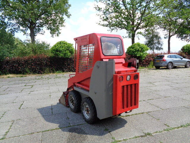 Minicargadora Gehl 1640: foto 15 Minicargadora Gehl 1640: foto 15