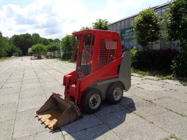 Minicargadora Gehl 1640: foto 14 Minicargadora Gehl 1640: foto 14