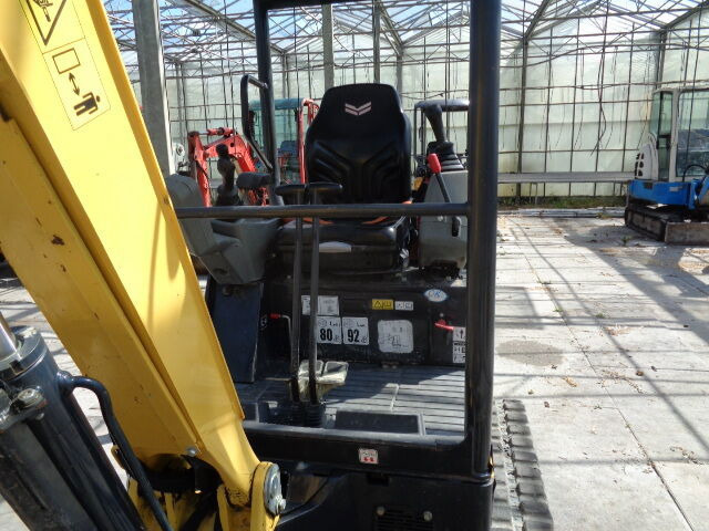 Miniexcavadora Yanmar SV22: foto 17