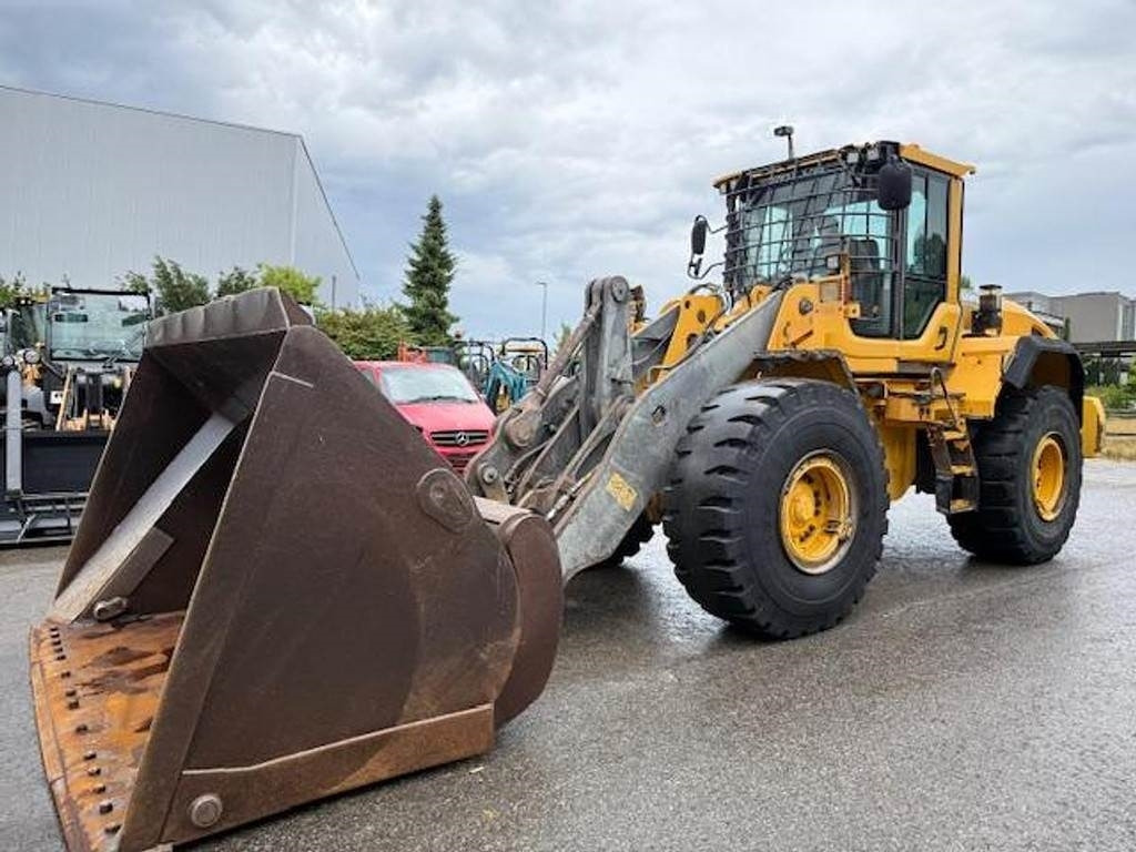 Volvo L110G - Cargadora de ruedas: foto 1 Volvo L110G - Cargadora de ruedas: foto 1