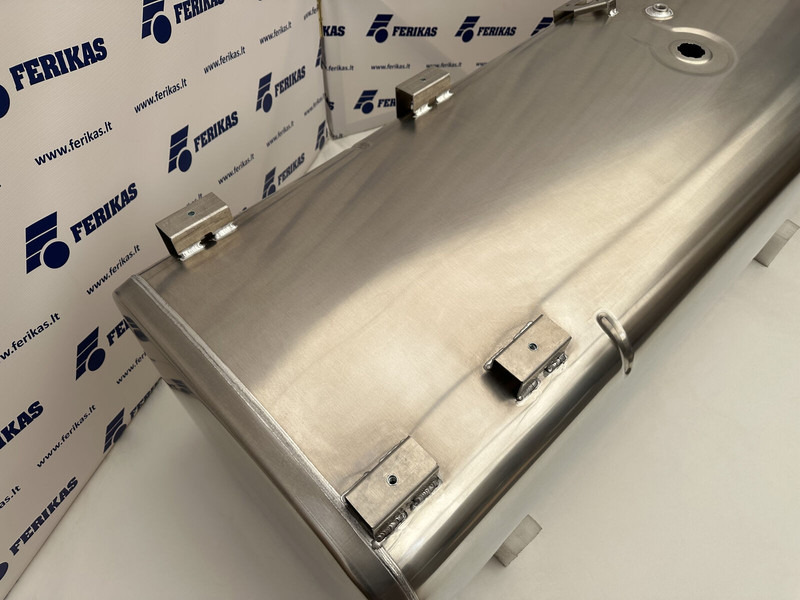 DAF New aluminum fuel tank 690L - Depósito de combustible para Camión: foto 5 DAF New aluminum fuel tank 690L - Depósito de combustible para Camión: foto 5