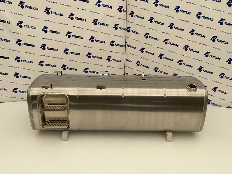 DAF New aluminum fuel tank 765L - Depósito de combustible para Camión: foto 1 DAF New aluminum fuel tank 765L - Depósito de combustible para Camión: foto 1