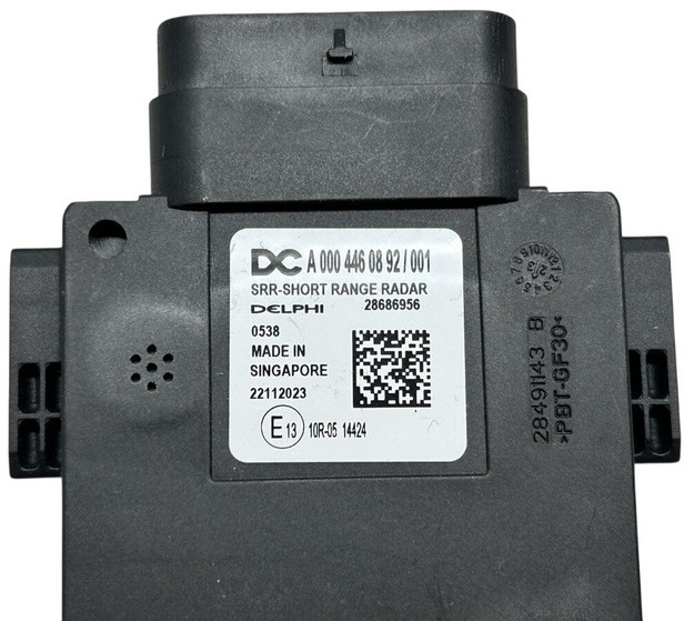 DELPHI SRR Short Range Radar, radar sensor - Unidad de control para Camión: foto 4 DELPHI SRR Short Range Radar, radar sensor - Unidad de control para Camión: foto 4