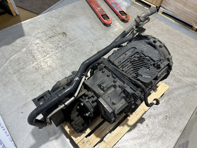 Iveco 12TX2011TO + intarder - Caja de cambios para Camión: foto 4 Iveco 12TX2011TO + intarder - Caja de cambios para Camión: foto 4