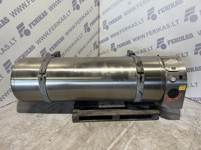 Iveco LNG gas tank - Depósito de combustible para Camión: foto 1 Iveco LNG gas tank - Depósito de combustible para Camión: foto 1