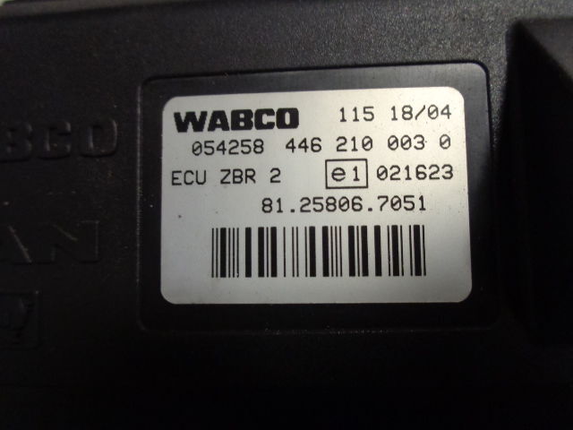MAN ZBR 2 control unit 81258067113, 81258067105, 81258067079, 812580 - Unidad de control para Camión: foto 3 MAN ZBR 2 control unit 81258067113, 81258067105, 81258067079, 812580 - Unidad de control para Camión: foto 3